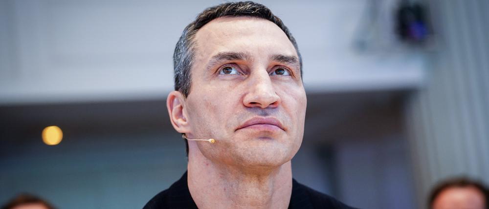 Eigenes Bild verschaffen. Klitschko forderte IOC-Präsident Thomas Bach auf, erneut in die Ukraine zu reisen.