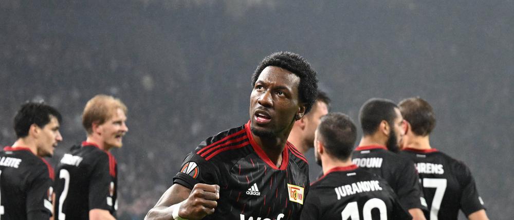 Immer weiter, ganz nach vorn. Sheraldo Becker will mit Union oben dranbleiben. 