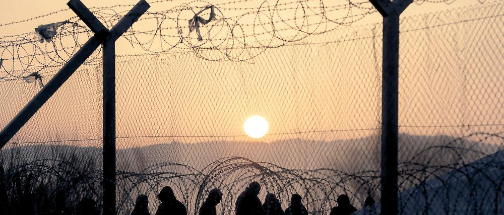 Einst offene EU-Staaten erhöhen die Hürden für flüchtende Menschen.