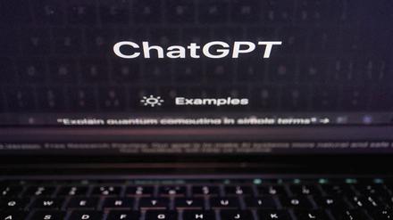ChatGPT ist sehr leistungsfähig – doch es übernimmt auch Falschbehauptungen. 