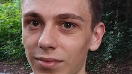Nick aus Döbern in Brandenburg wird in Kapstadt vermisst.