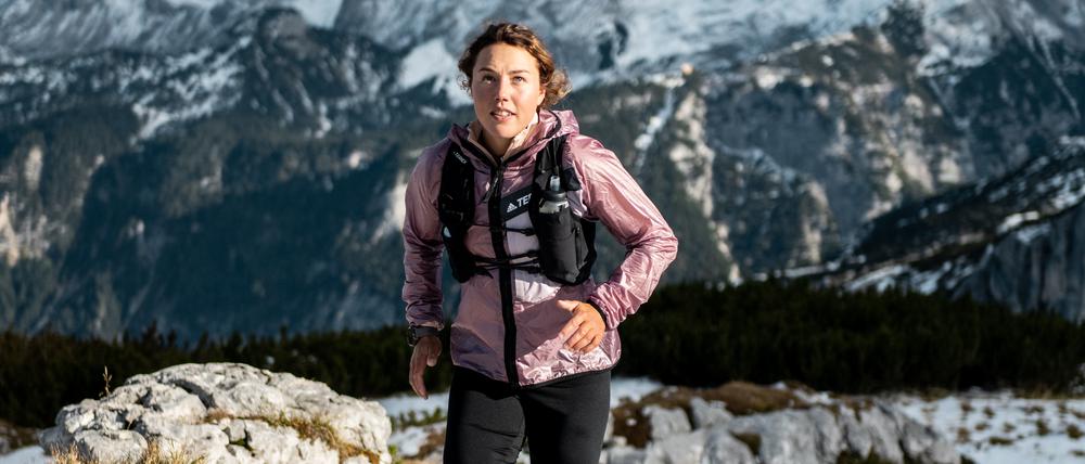 Laura Dahlmeier hat die Langlaufloipe als Leistungssportlerin verlassen und verbringt jetzt viel Zeit in den Bergen.