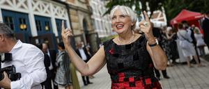 ARCHIV - 25.07.2022, Bayern, Bayreuth: Claudia Roth (Bündnis 90/Die Grünen), Kulturstaatsministerin, bei der Eröffnung der Bayreuther Richard-Wagner-Festspiele im Festspielhaus auf dem Grünen Hügel. (zu dpa "Unruhe auf dem Grünen Hügel: Es geht ums Geld") Foto: Daniel Löb/dpa +++ dpa-Bildfunk +++