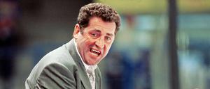 War nicht immer schön im Jahr 2001: Eisbären-Trainer Uli Egen (links) mit Spieler Sven Felski. 