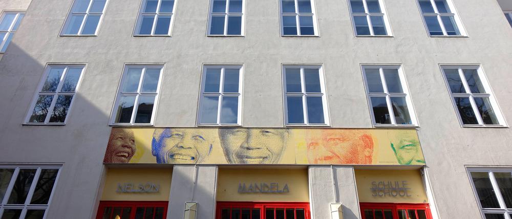 Gebäude der Nelson-Mandela-Schule.