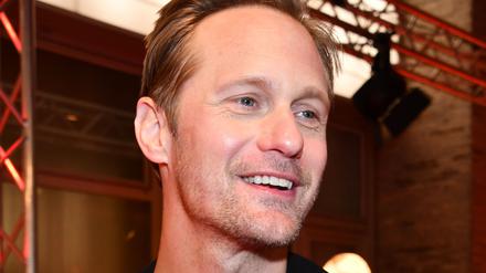 Alexander Skarsgård bei der Premiere von „Infinity Pool“ im Kino International.