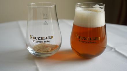 Aus Pulver mach' Bier: Dem Neuzeller Bierpulver braucht lediglich Wasser zugesetzt werden.