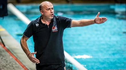 Spandaus Trainer Athanasios Kechagias ist immer mit Feuereifer dabei und nun auch in Europa ein gefragter Mann. 