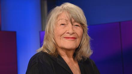 Die Feministin und Journalistin Alice Schwarzer zu Gast in der ARD Talkshow " Maischberger "