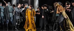 Szene aus „Ivan IV“ mit Shin Taniguchi, Mercedes Arcuri und Tomasz Wija.