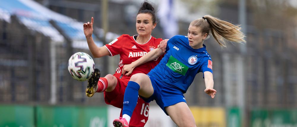 Bayerns Lina Magull (li.) erzielte das 2:0 gegen Turbine Potsdam.