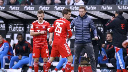 Julian Nagelsmann (rechts) stand zuletzt ziemlich in der Kritik.