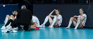 Hängende Köpfe. Potsdam muss sich von der Niederlage im Pokalfinale schnell erholen, denn am Mittwoch geht es im CEV-Cup gegen Scandicci.