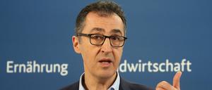 Cem Özdemir (Grüne) hofft, dass die Hersteller ihre Rezepturen überarbeiteten, um das WHO-Nährwertmodell zu erfüllen.