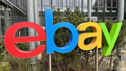 Ebay wird in Deutschland vom 1. März 2023 an keine Gebühren mehr von privaten Verkäufern mehr verlangen, um das Geschäft auf der Plattform insgesamt anzukurbeln. 