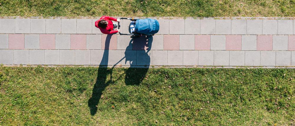 Viele Frauen berichteten davon, Symptome ihrer Depression zu verstecken, weil sie befürchteten, als „schlechte Mutter“ beurteilt zu werden.