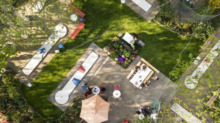 Der Minigolf-Platz in Neukölln, wie ihn Vögel sehen, die darüber hinwegfliegen.