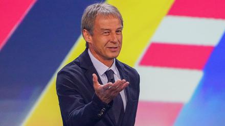 Jürgen Klinsmann wird in Südkorea mit offenen Armen empfangen.