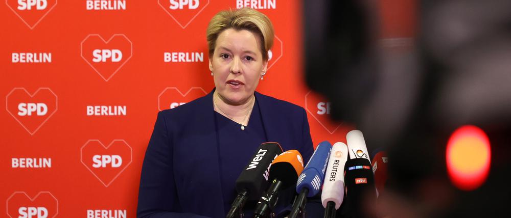 Franziska Giffey (SPD), Regierende Bürgermeisterin von Berlin, gibt eine Pressekonferenz nach der Sitzung des SPD-Landesvorstandes.