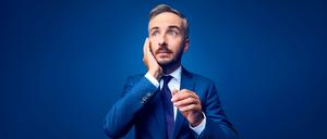 Jan Böhmermann möchte gesellschaftlich relevante Themen mit Witz und  Ironie paaren.