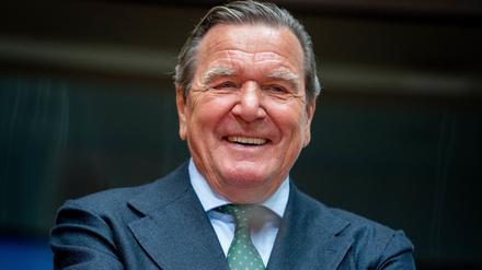 Gerhard Schröder (SPD), ehemaliger Bundeskanzler, 2020 vor der Anhörung im Wirtschaftsausschuss des Bundestags zum Pipeline-Projekt Nord Stream 2.