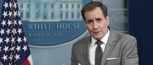 John Kirby macht China Vorwürfe. 