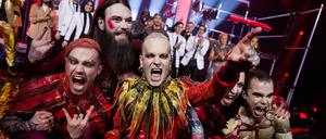 Lord Of The Lost feiern beim Vorentscheid „Eurovision Song Contest 2023 - Unser Lied für Liverpool“ auf der Bühne ihren Sieg.