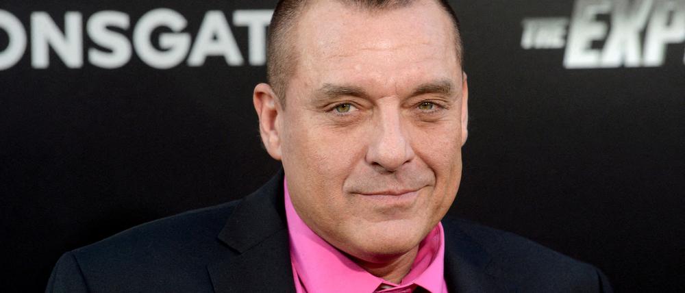 Tom Sizemore.