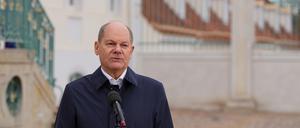 Olaf Scholz erklärt in Meseberg, wie seiner Auffassung nach die Gesellschaft zuversichtlich bleiben kann.