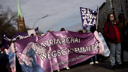 Demonstrantinnen beim Internationalen Frauentag in Berlin 2020.