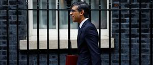 Der britische Premier Sunak in der Downing Street.
