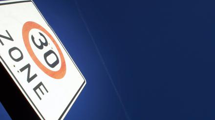 Nicht so einfach in Berlin und Deutschland.