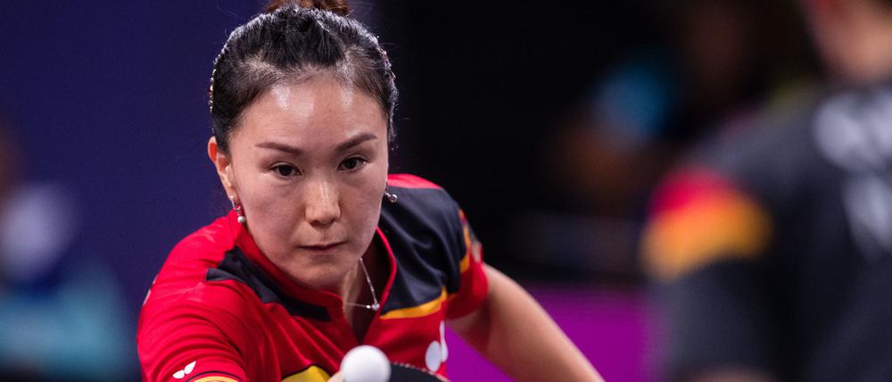 Shan Xiaona in Aktion. Die Spielerin gewann mit TTC Berlin Eastside im Bundesliga-Klassiker in Kolbermoor. 