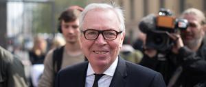 Der Architekt David Chipperfield kommt zum Richtfest für die James-Simon-Galerie.
