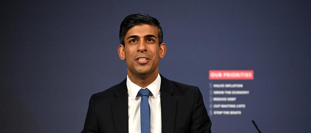 Rishi Sunak, Premierminister von Großbritannien, hat das „Stoppen der Boote“ zur Top-Priorität seiner Amtszeit erklärt. 