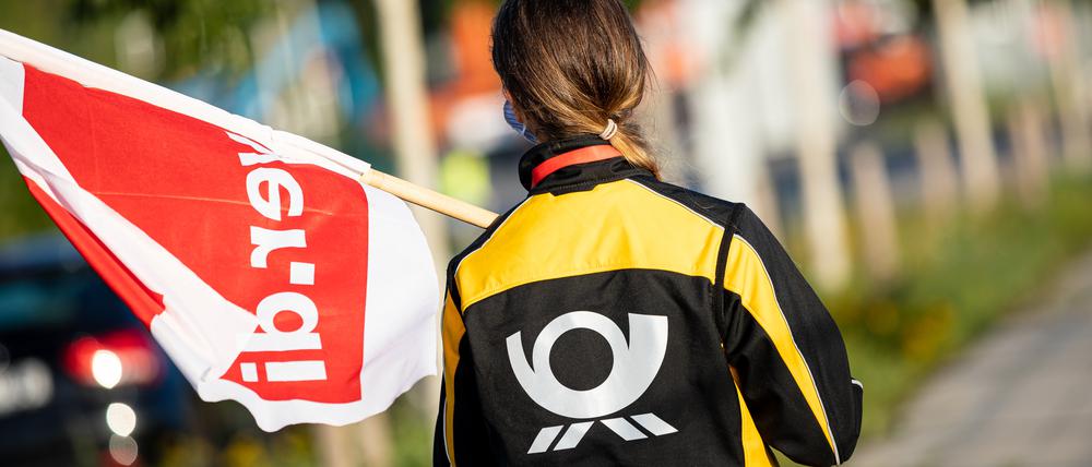 Mehr Geld: Verdi fordert 15 Prozent mehr Lohn und Gehalt. 