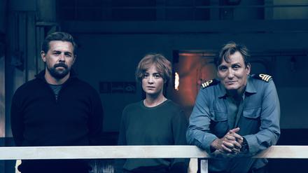 Roscovitz (Klaas Heufer-Umlauf, l-r), Charlie Wagner (Leonie Benesch) und Alban (Oliver Masucci) mussten in der Serie „Der Schwarm“ nicht weniger als die Welt retten.