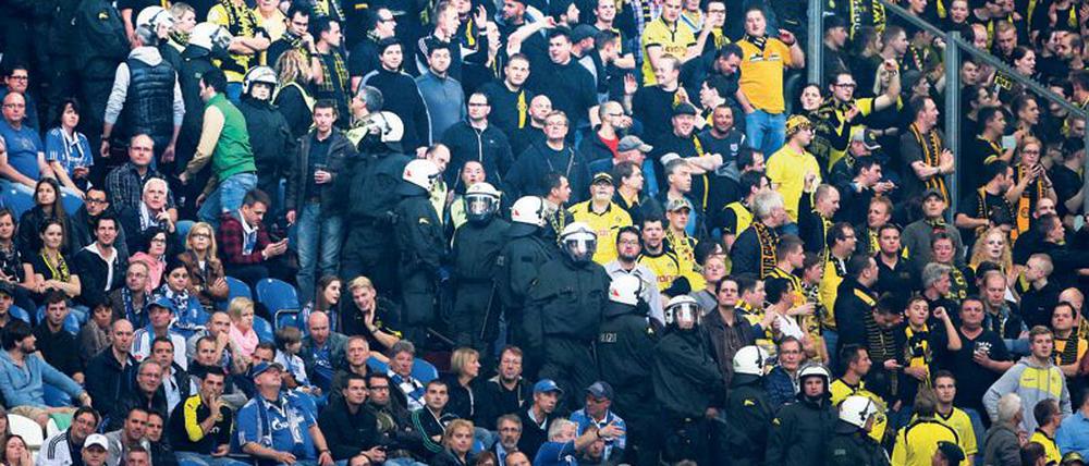 Die Polizei hofft auf ein friedliches Derby, ist aber auf alles vorbereitet.