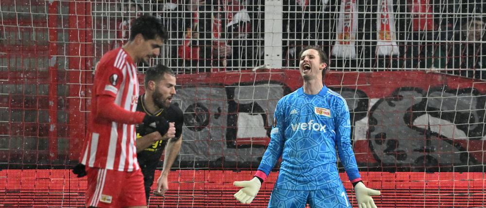 Für Unions Torwart Frederik Rönnow war es ein Abend zum Verzweifeln.