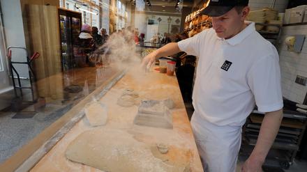 Neuer Bäcker "Zeit für Brot" in der Barandenburger Straße in Potsdam eröffnet.