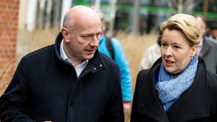 Sie verhandeln über den nächsten Berliner Senat: CDU-Chef Kai Wegner und SPD-Chefin Franziska Giffey, noch Regierende Bürgermeisterin.