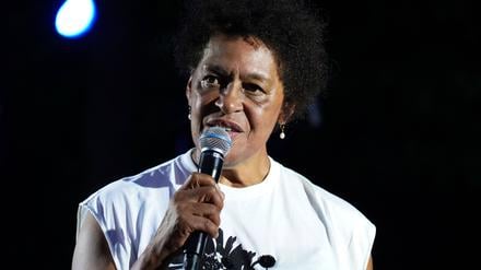 August 7, 2021, New York, New York, USA: CARRIE MAE WEEMS at the Watermill Center Summer Festival-Crossroads,.The Watermill Center,.Watermill, NY.August 7, 2021. New York USA - ZUMAms4_ 20210807_zaf_ms4_009 Copyright: xSoniaxMoskowitzxGordonx 