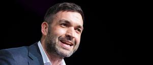 Konstantin Kuhle, neuer Landesvorsitzender der FDP Niedersachsen, spricht beim Landesparteitag der FDP Niedersachsen.