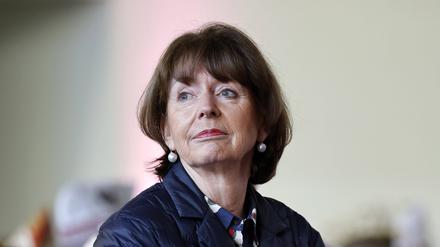 Kölns Oberbürgermeisterin Henriette Reker beim Richtfest der Persiflage- und Motivwagen zum Kölner Rosenmontagszug 2023