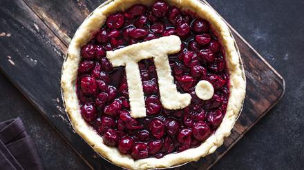 Kuchen (englisch: „pie“) ist am 14. März, dem „Pi-Day“ und Internationalen Tag der Mathematik, Tradition. Zumindest an Matheinstituten. 