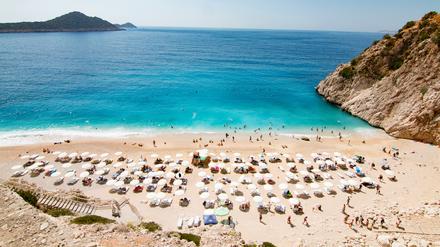 Sicher Sonnenbaden: In der türkischen Ferienregion Antalya sind starke Erdbeben Experten zufolge unwahrscheinlich.