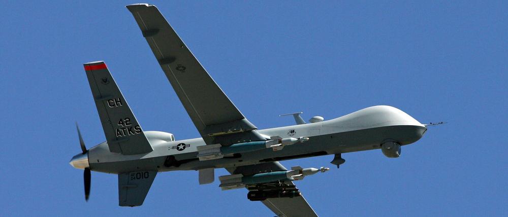 Die russischen Jets sollen Leuchtraketen vor drei US-Drohnen vom Typ MQ-9 abgeworfen haben, woraufhin diese ausweichen mussten.