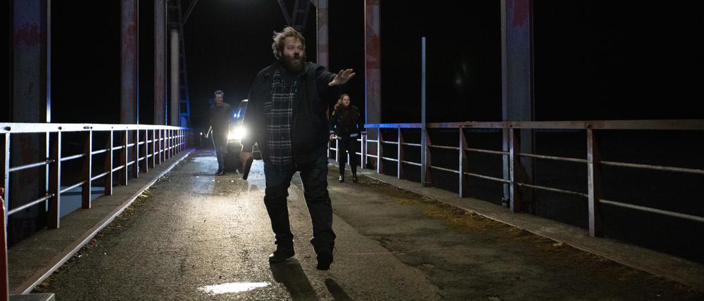 Andri (Ólafur Darri Ólafsson) versucht den Täter davon abzuhalten, erneut zuzuschlagen.