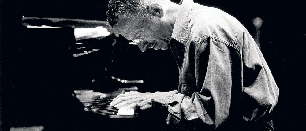 Eins mit seinem Instrument. Jazzpianist Keith Jarrett.