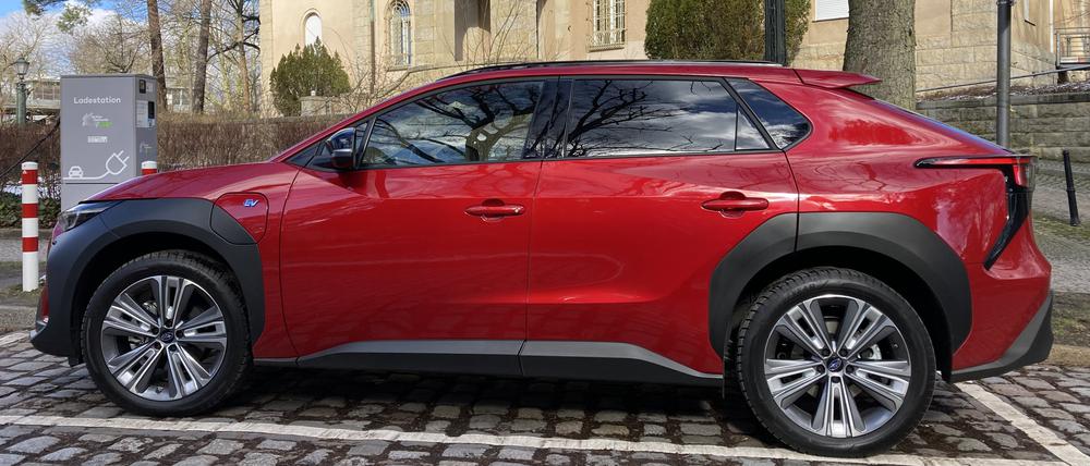 Zwei jeweils 109 PS starke E-Motoren sorgen beim Subaru Solterra für permanenten Allradantrieb.
